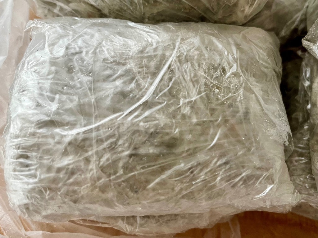ふるさと納税 南知多町 カネ成の釜揚げしらす 2kg(1kg×2箱) 減塩 無添加 無着色 冷凍