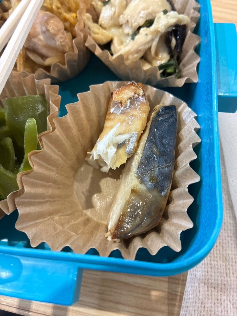 天然 無塩 骨取 さわら 切身 1kg 食べ放題 (40g×25) 無添加 骨取り 切り身 サワラ 鰆 弁当 保育園 離乳食 白身 白身魚 爆買